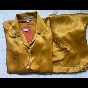 Women 100% Silk MariGold Pajama Set